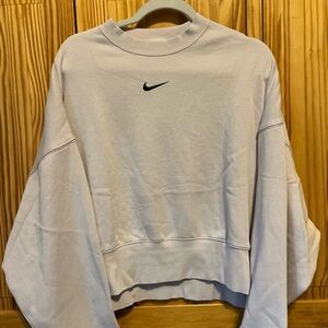 small nike light purple crewneck
